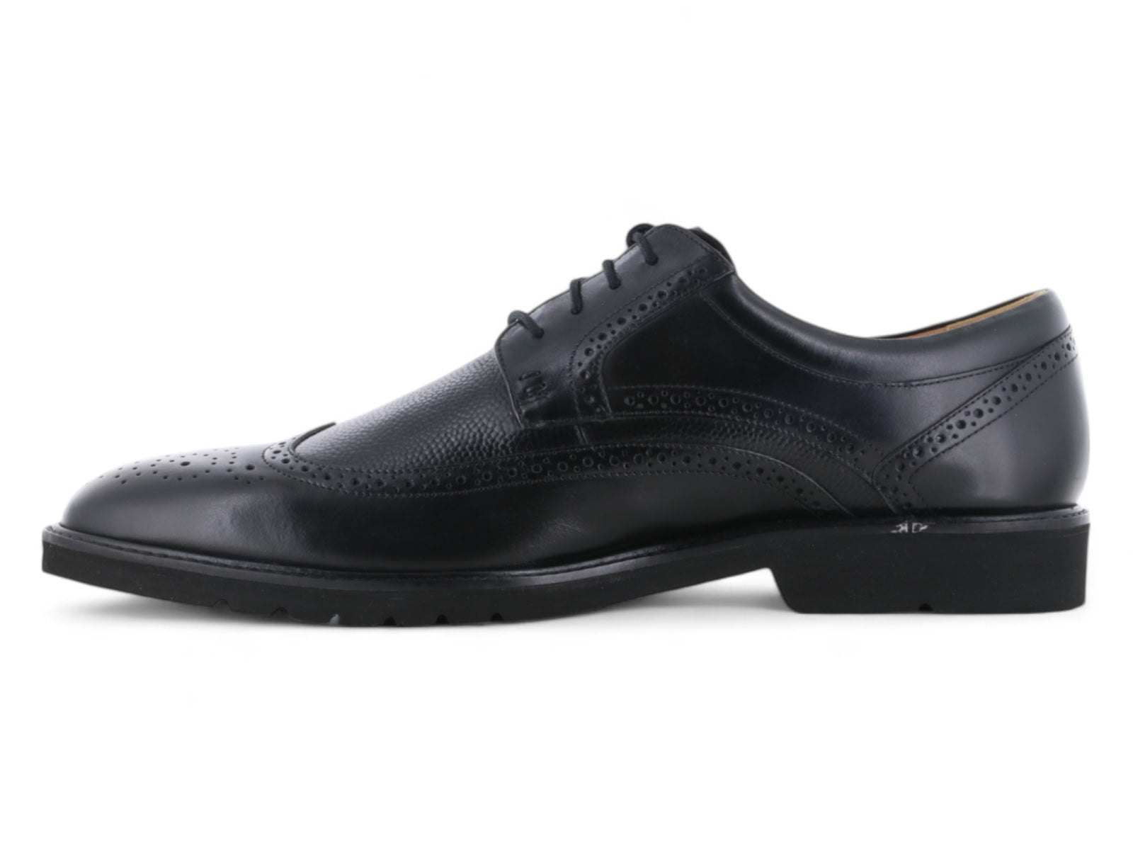 Amazon.com | Rockport Men's Truflex Dressports Wingtip