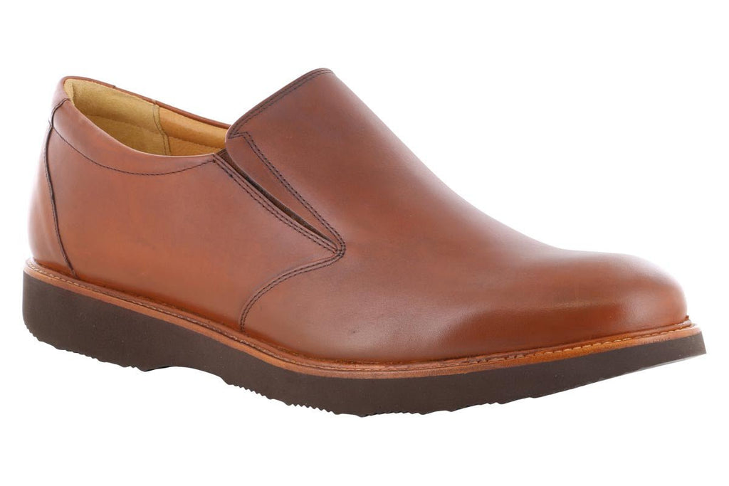Samuel Hubbard Frequent Traveler Slip On Tan 2BigFeet
